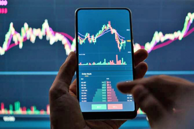 Iran peace hopes lift stocks but weigh on crude prices